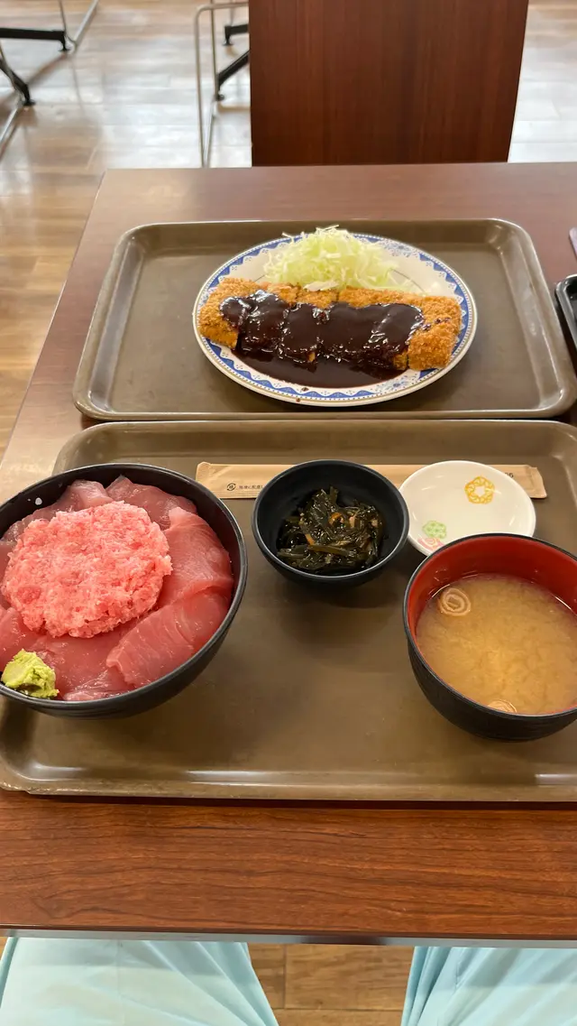 大遠会館 マグロレストラン