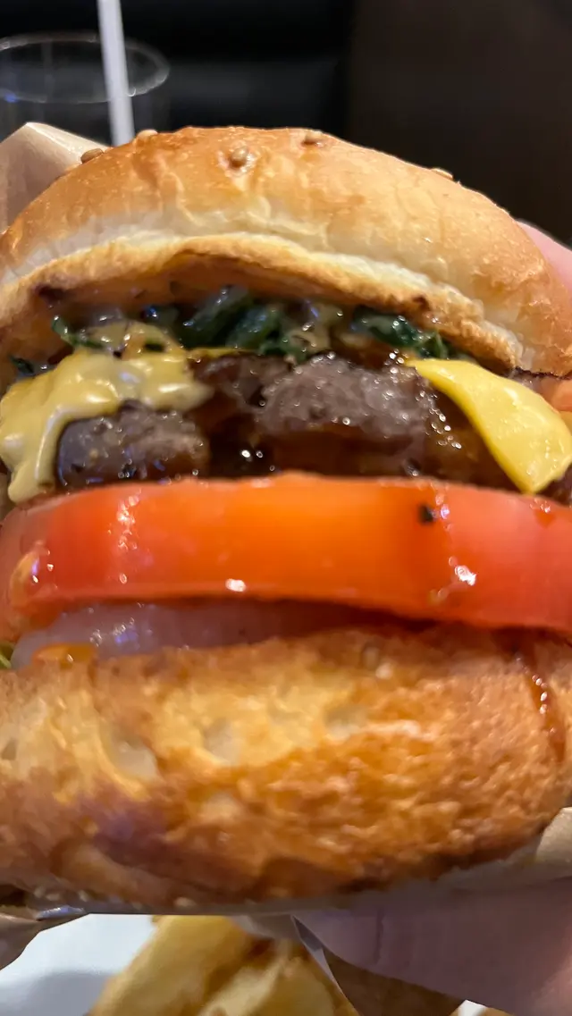 Public House Calm(パブリックハウスカーム)