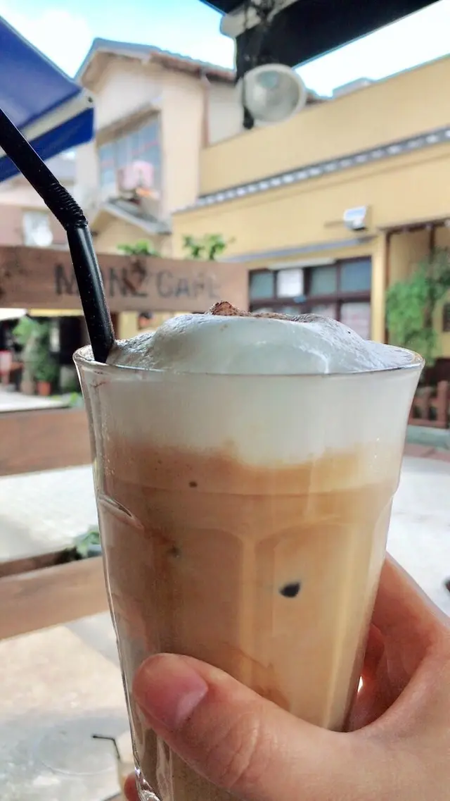 MONZ CAFE