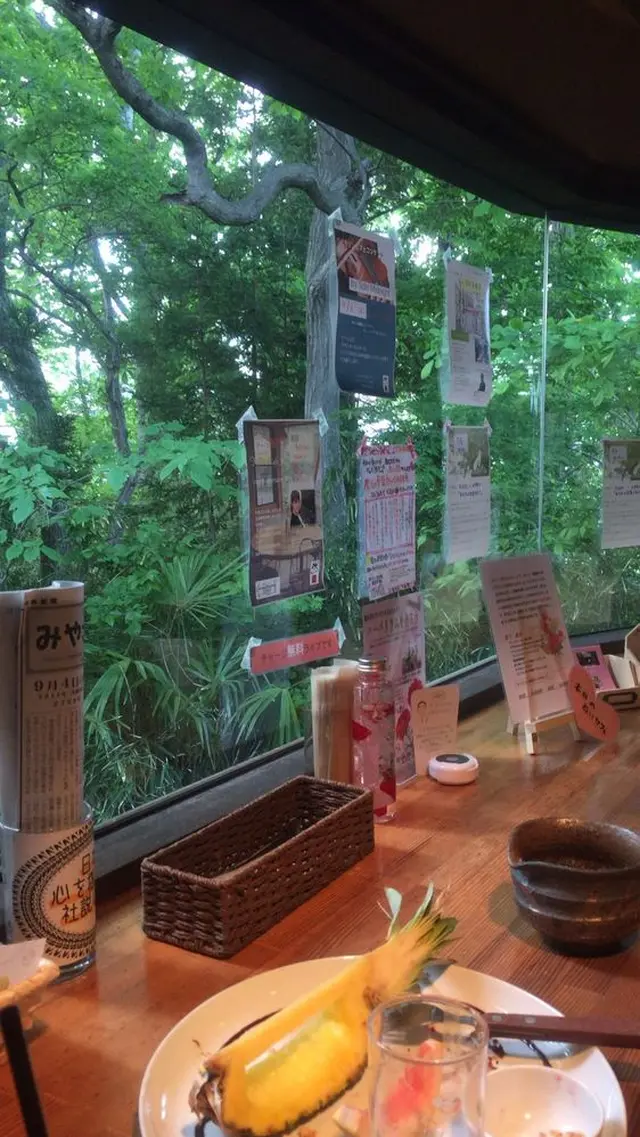 ライブラリーカフェ 然々