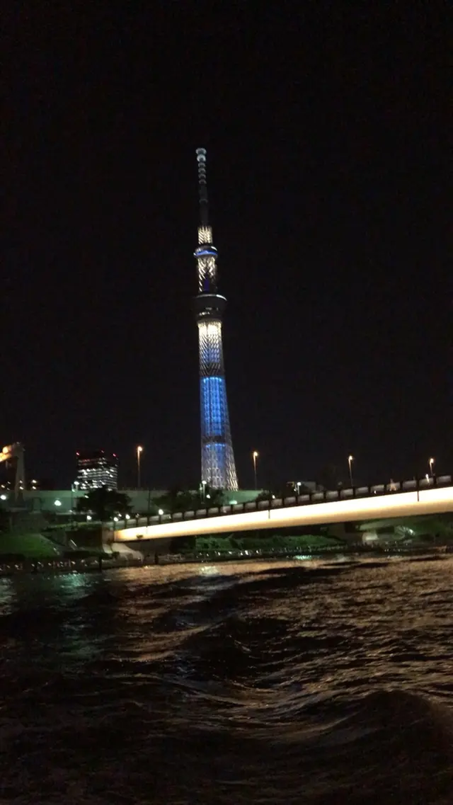 日本橋滝の広場