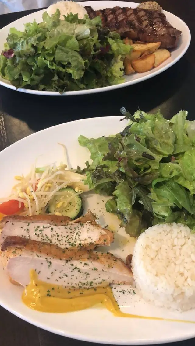 Brasserie アデニア