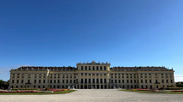 シェーンブルン宮殿（Schoenbrunn Palace）