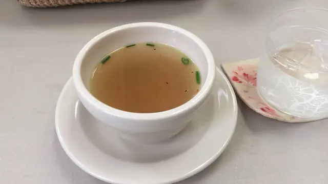 「ニドファ」 nid de fee