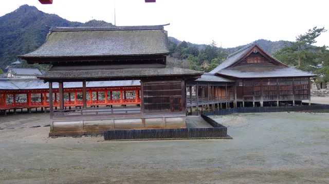 厳島神社