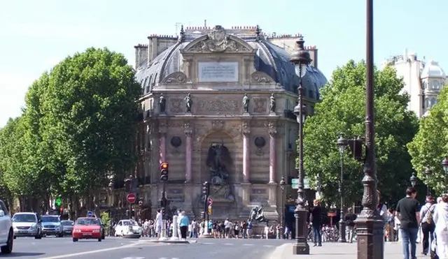 7B Pl. Saint-Michel