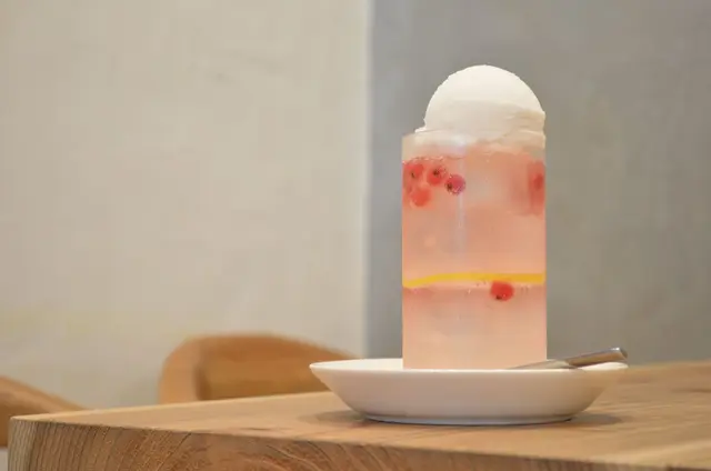 【閉店】マノ カフェ ヨー （mano cafe yøre）