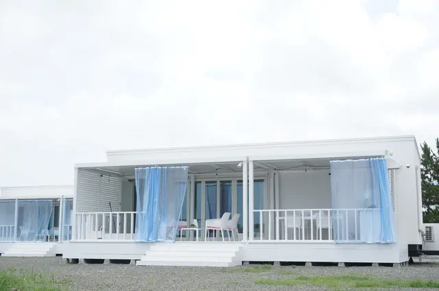 URBAN CAMP HOTEL MARBLE BEACH