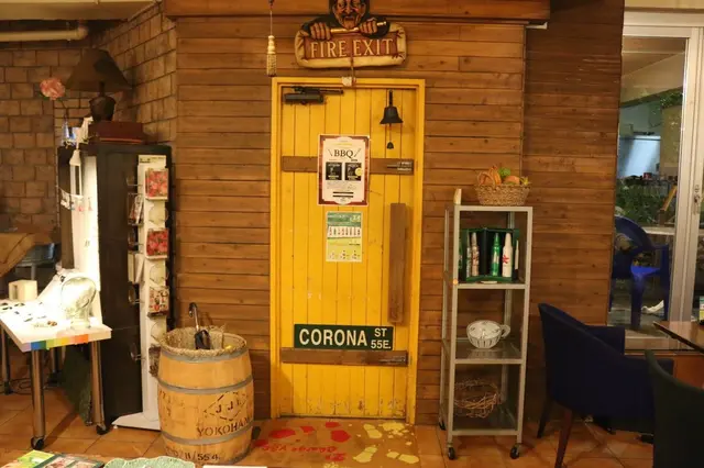 ＥＭＰＯＲＩＯ カフェ ダイニング駒沢通り学芸大学店