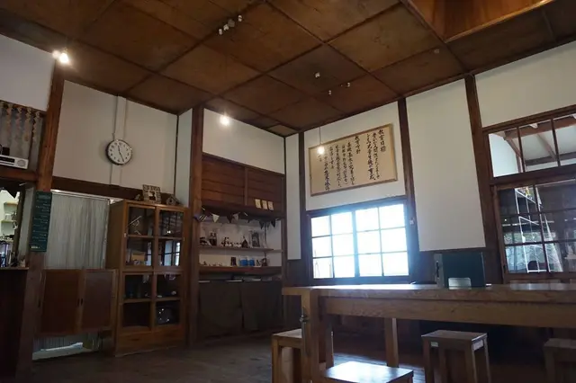 ネコノシマホステル