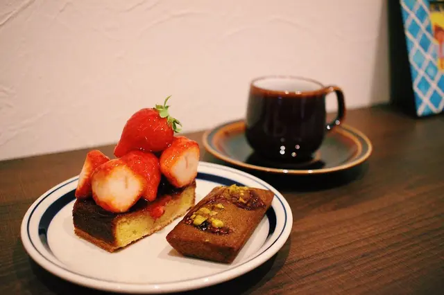 パティスリーアクイユ