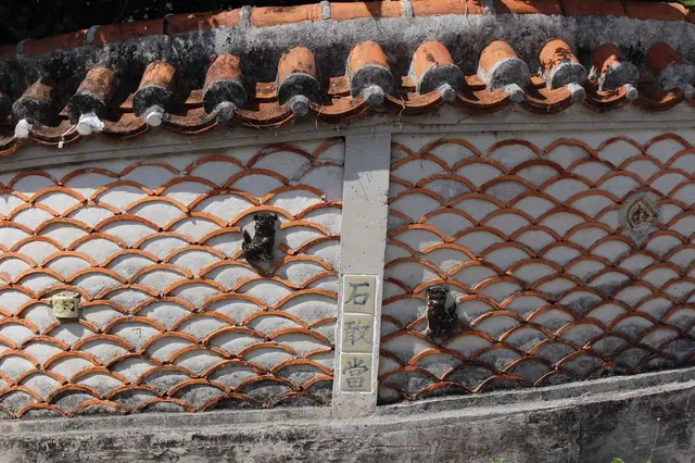 壺屋やちむん通り