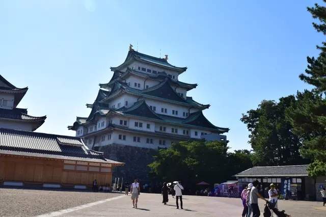 名古屋城