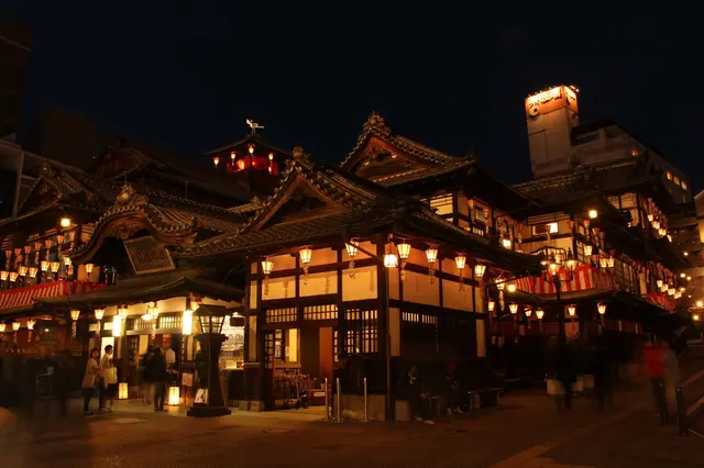 道後温泉本館
