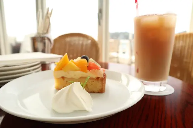 ラ・マーレ・ド・チャヤ 葉山本店