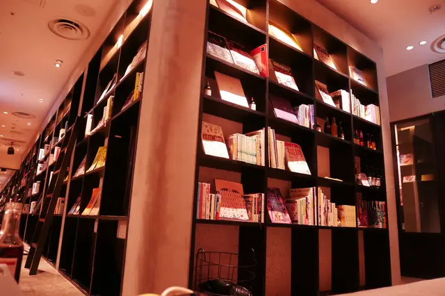 泊まれる本屋 BOOK AND BED TOKYO 福岡店