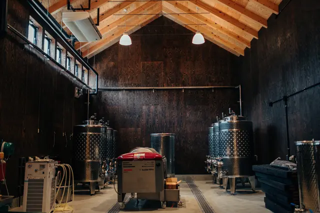 瀬戸内醸造所 醸造棟