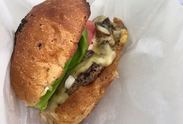 MUNCH'S BURGER SHACK（マンチズ バーガー シャック）