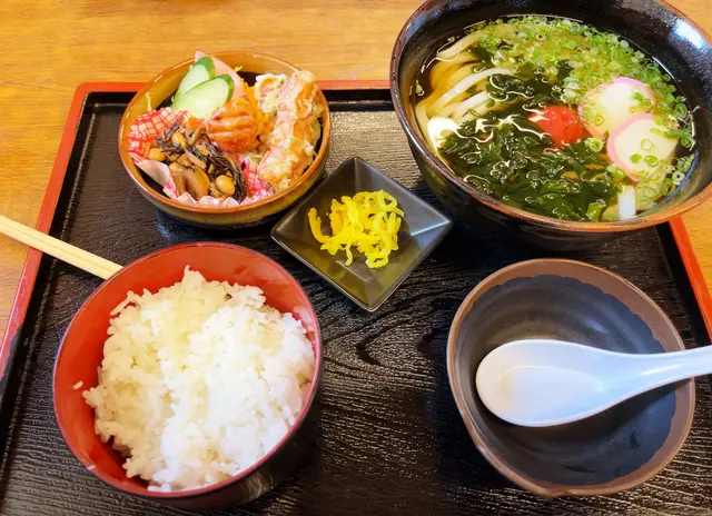 手打ちうどん 蔵