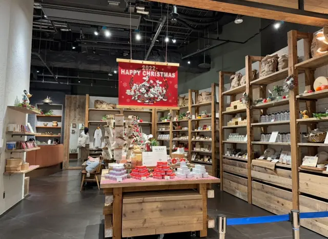 Disney HARVEST MARKET By CAFE COMPANY（ディズニー・ハーベスト・マーケット）