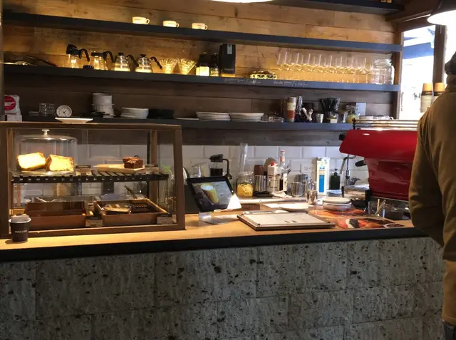 MONZ CAFE