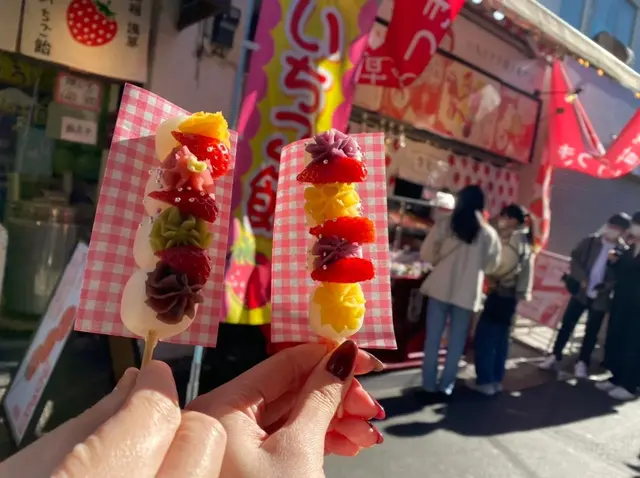 浅草そらつき 裏仲店