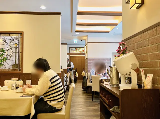 銀座スイス 本店