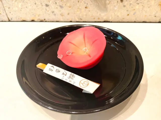 鶴屋吉信 TOKYO MISE