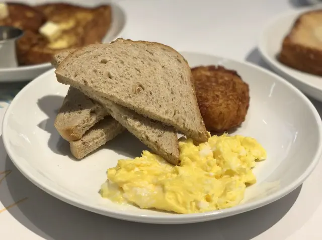 egg（エッグ）