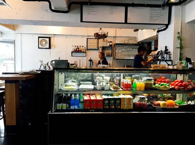 【閉業】ORGANIC TABLE BY LAPAZ 外苑前