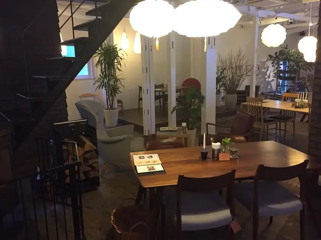 ドロフィーズカフェ （DLoFre's Cafe）