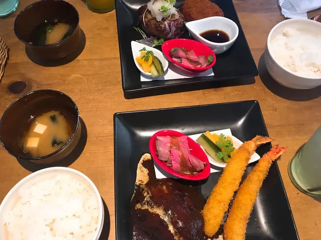 サンサーラ 飾磨店