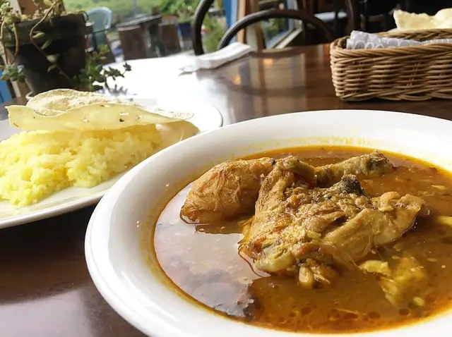 スパイスドッグ （Spicedog） 