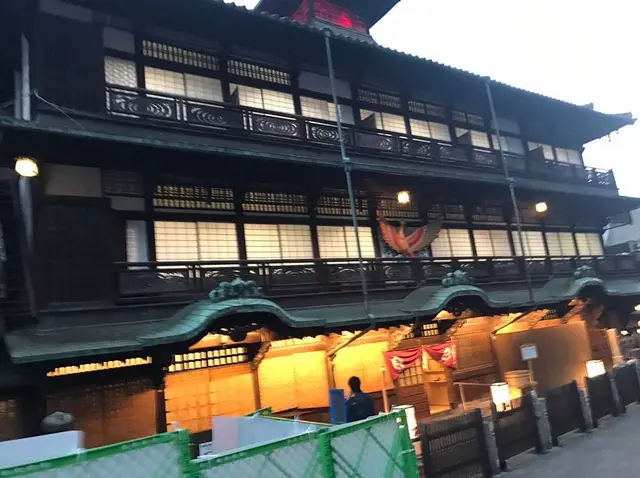 道後温泉本館