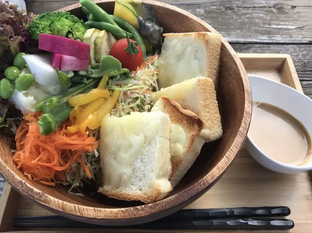 ヤサイクル 逗子海岸店