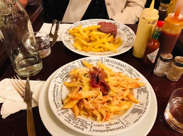 ビストロ ビクトワール