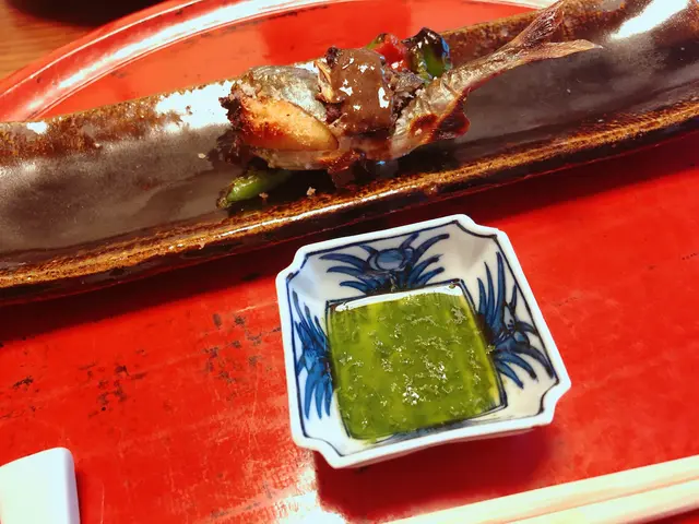 草喰なかひがし