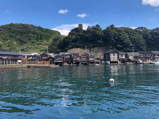 伊根の舟屋