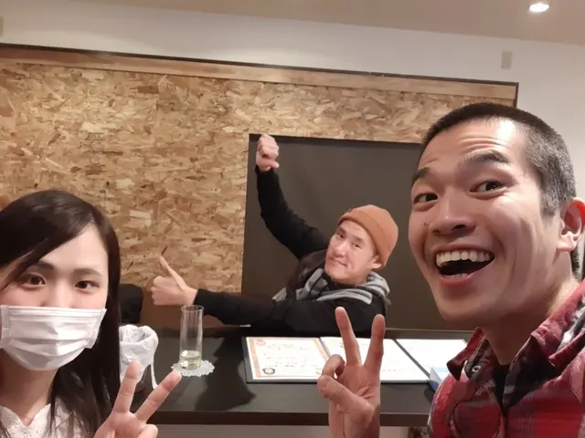 カフェバー ティーパーティー