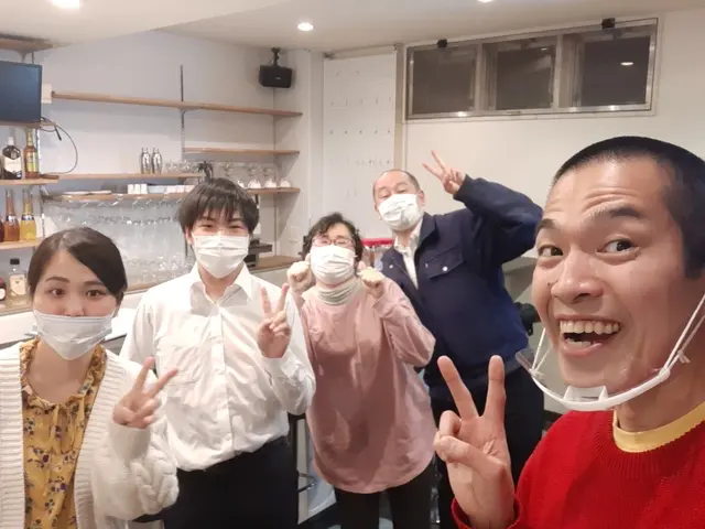 カフェバー ティーパーティー