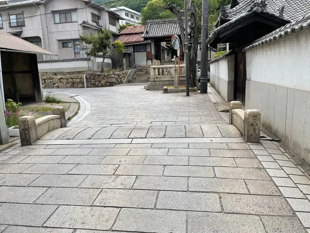 ささやき橋