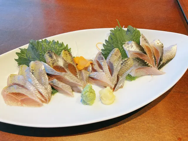 鯖と創作料理の店 廣半
