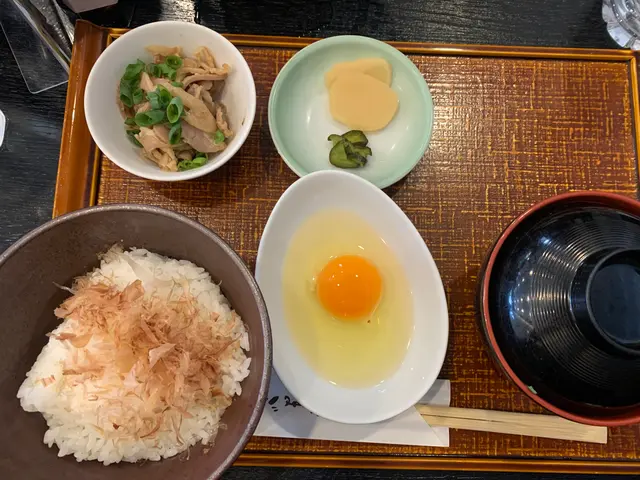 たまごや