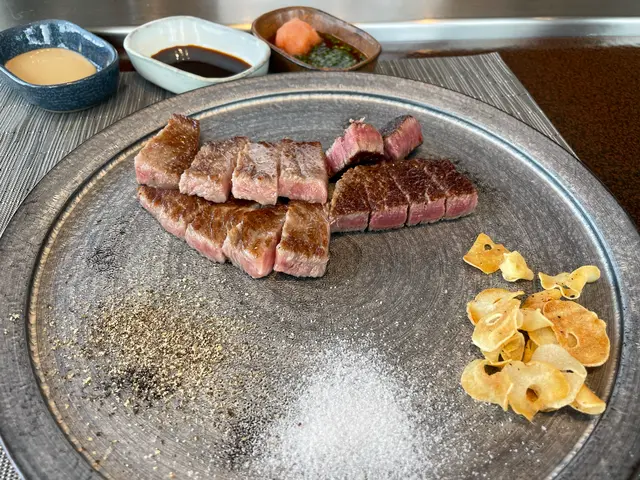 鉄板焼 さざんか