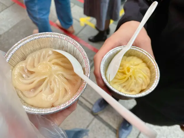 ブタまんの江戸清 大通り店