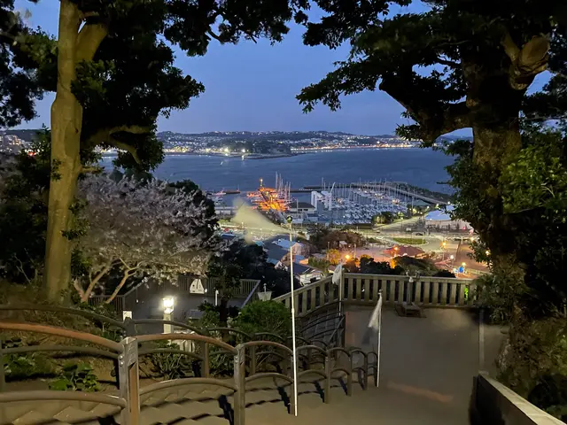 江島神社 辺津宮
