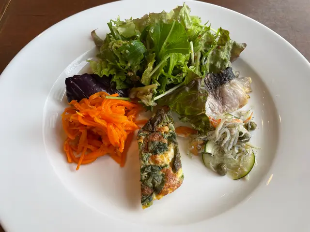 魚のワイン食堂 SUZUYA