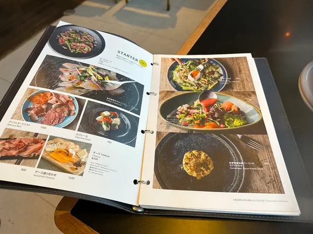 Restaurant & CAFÉ MOULiN（レストラン＆カフェ ムーラン）