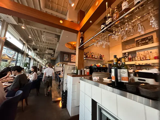 Restaurant & CAFÉ MOULiN（レストラン＆カフェ ムーラン）