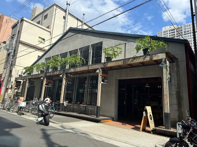 タカムラ ワイン＆コーヒーロースターズ（TAKAMURA Wine & Coffee Roasters）